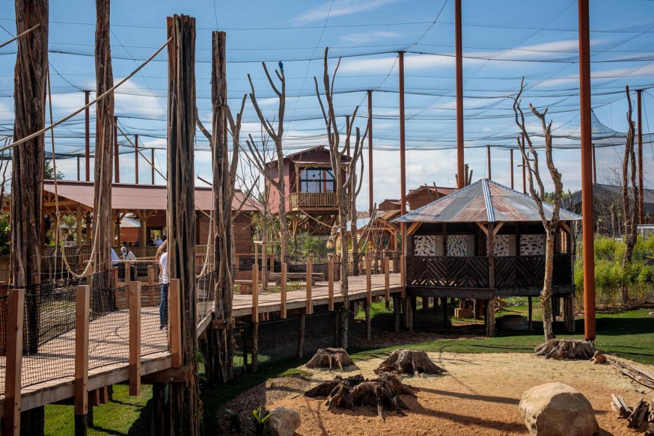 Parrot World - Les Lodges Crecy-la-Chapelle Εξωτερικό φωτογραφία